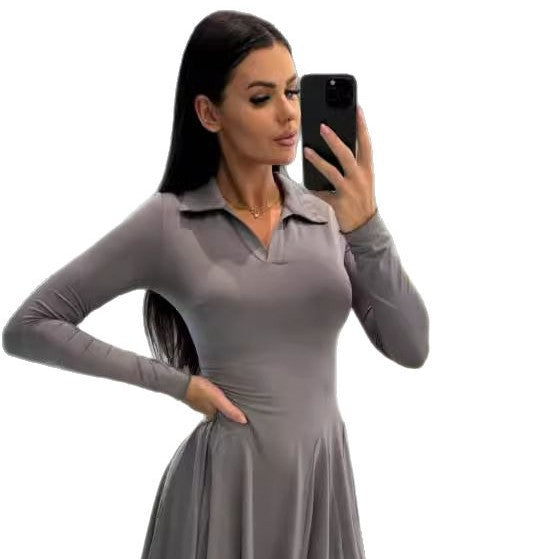Damen Sportliches Polo-Kleid mit schwingendem Rock und langen Ärmeln Stalluxe