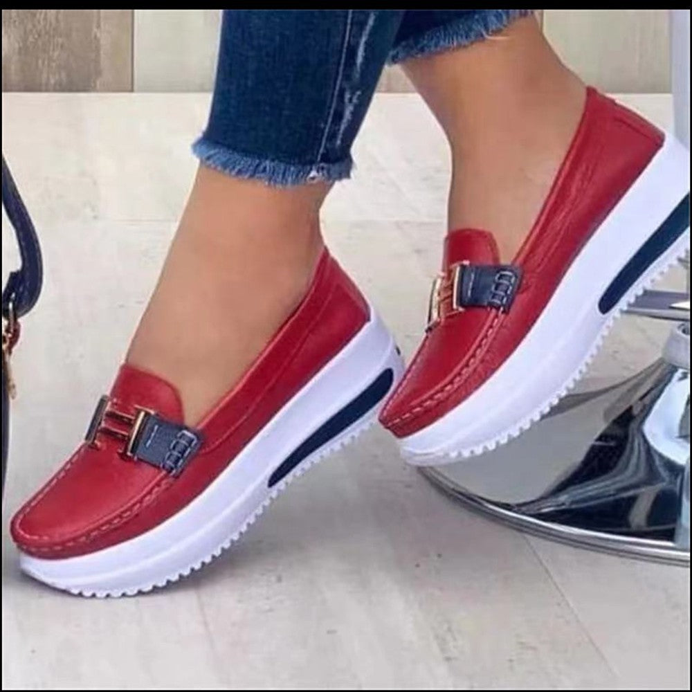 Damen bequeme Slip-On Loafers mit dämpfendem Plateau Stalluxe
