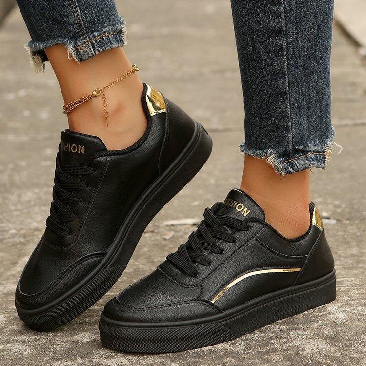Damen Sportliche Sneakers mit holographischen Akzenten Stalluxe