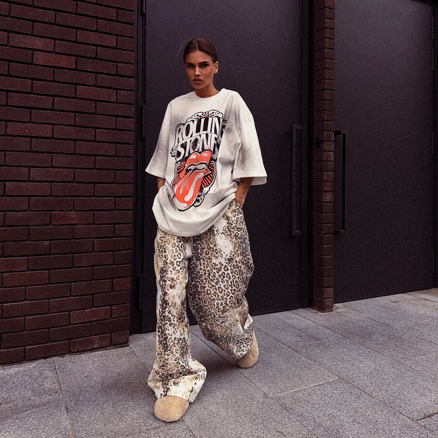 Damen Oversized T-Shirt mit kreativen Grafiken und lässigen Schnitten Stalluxe