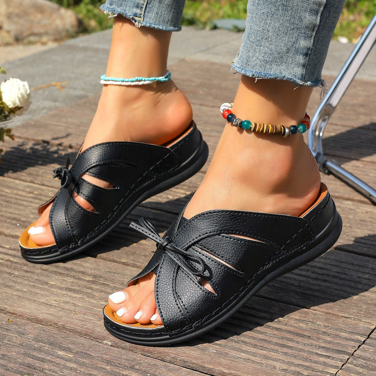 Damen modische Sandalen mit liebevollen Detailverzierungen Stalluxe