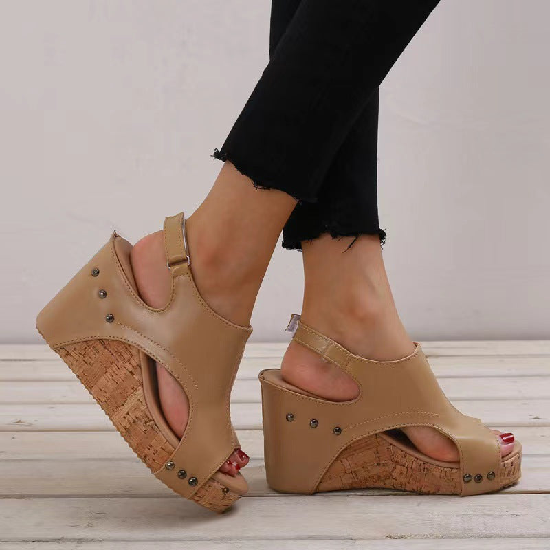 Damen Wedge-Sandalen mit modischem Riemendesign und natürlichem Korkfußbett Stalluxe