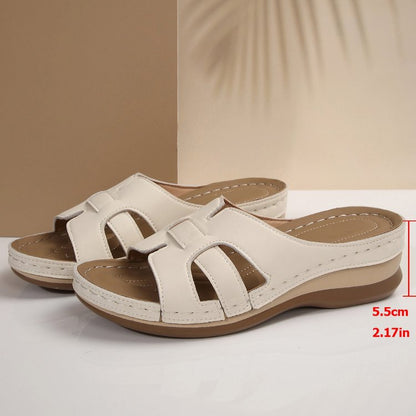 Damen bequeme Schlippersandalen mit anatomischer Fußbettung und verstellbaren Riemen Stalluxe