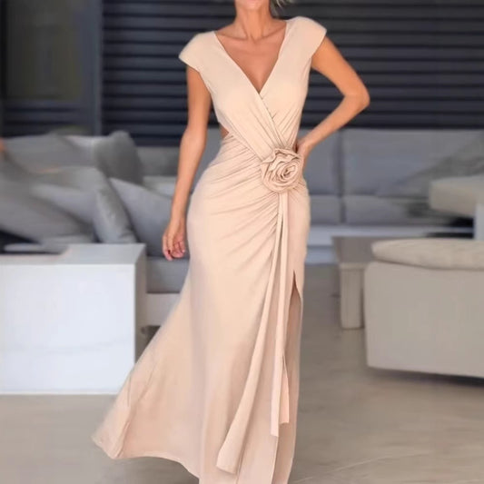 Damen Elegantes Maxikleid mit raffiniertem Wickeldesign und Blumenapplikation Stalluxe