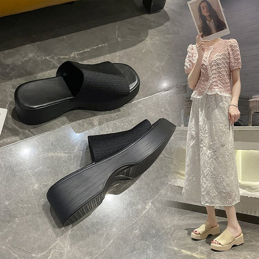 Damen Wedge-Pantoletten mit ergonomischem Fußbett und breiter Riemenpartie Stalluxe