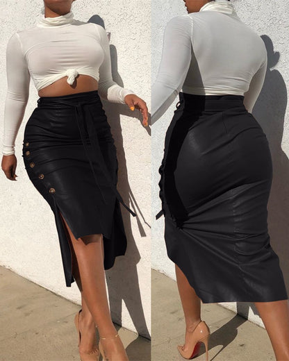 Damen Kunstlederrock mit Knopfdetails und seitlichem Schlitz Stalluxe