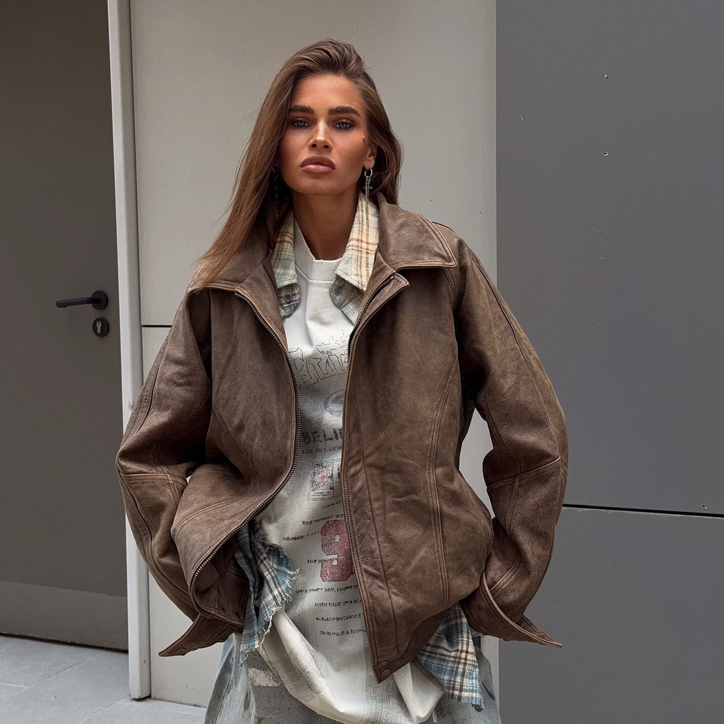 Damen Lederjacke mit lässigem Schnitt und oversized Passform Stalluxe