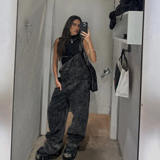 Damen Lässige Latzhose aus Denim mit entspanntem Schnitt Stalluxe