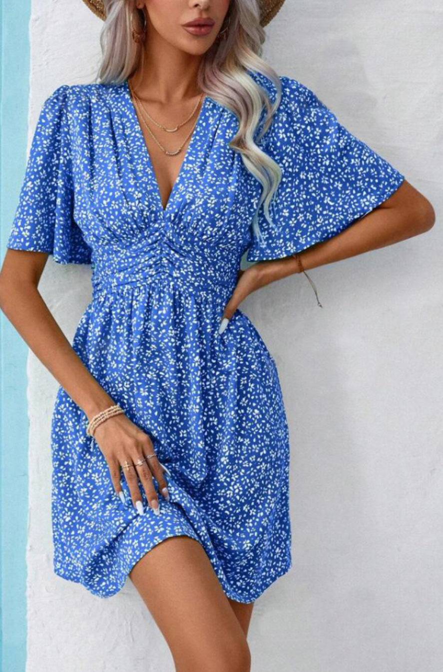 Damen Sommerliches V-Ausschnitt Kleid mit Raffung und Puffärmeln Stalluxe