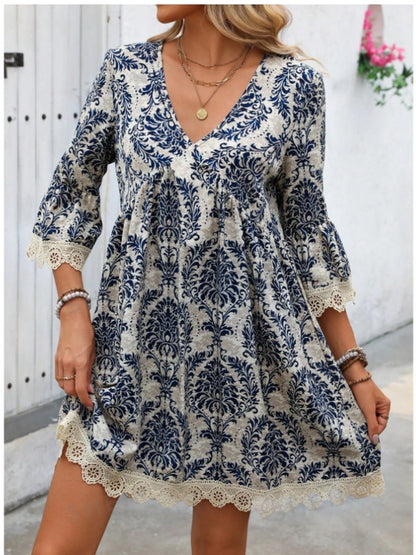 Damen Tunika-Kleid mit viktorianischem Muster und Spitzenakzenten Stalluxe