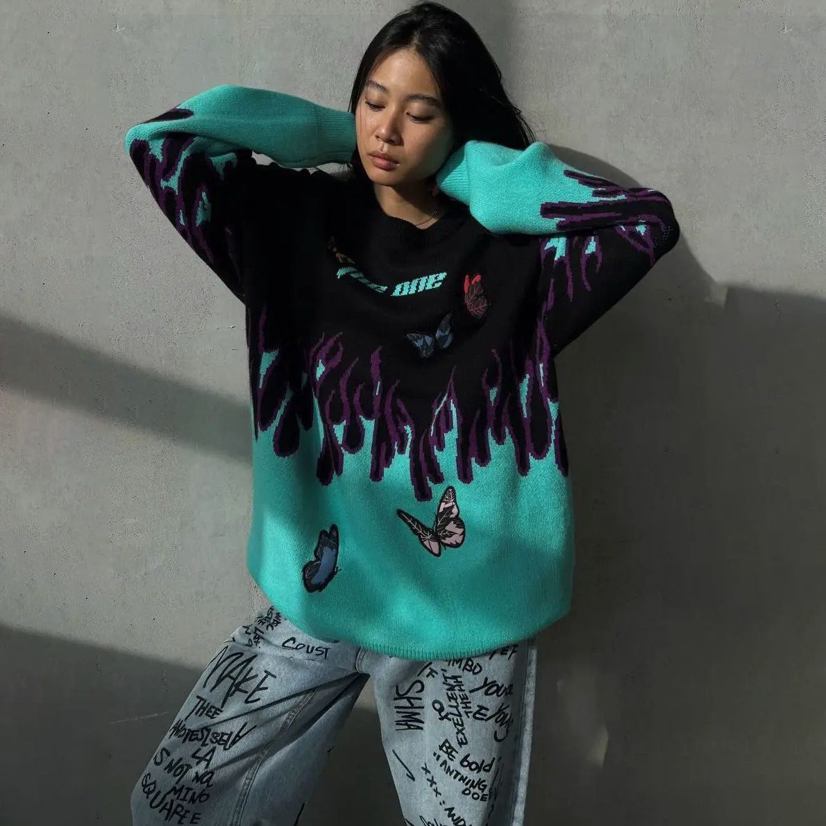 Damen Grobstrickpullover mit einzigartigem Flammen- und Schmetterlingsdesign Stalluxe