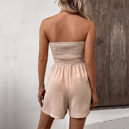 Damen Jumpsuit mit schulterfreiem Design, Knopfdetails und Bindegürtel Stalluxe