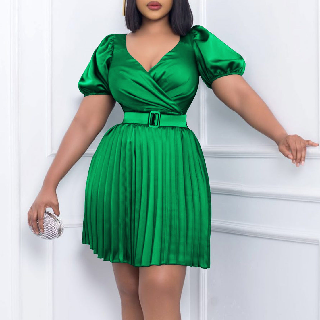 Damen Plissiertes Kleid mit elegante Wickeloptik und tailliertem Gürtel Stalluxe