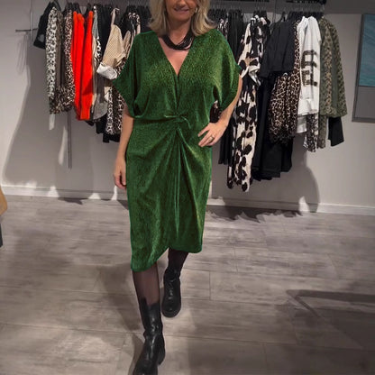 Damen Elegantes Wickelkleid mit strukturiertem Stoff und Taillengürtel Stalluxe