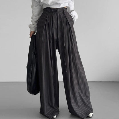 Damen Weitgeschnittene Pluderhose mit feinen Streifen Stalluxe