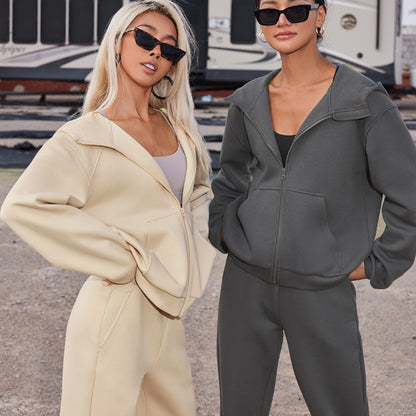 Damen sportlicher Fleece-Mantel mit großzügigen Taschen und elastischen Bündchen Stalluxe