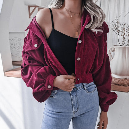Damen Cordjacke mit lässigem Schnitt und modischen Knopfdetails Stalluxe