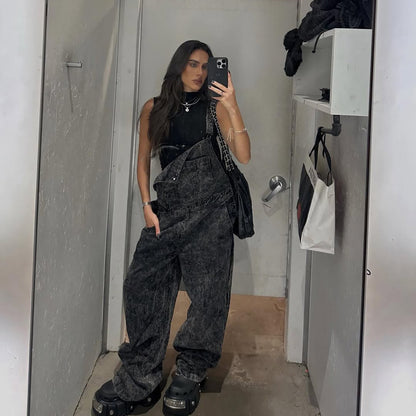 Damen Lässige Latzhose aus Denim mit entspanntem Schnitt Stalluxe