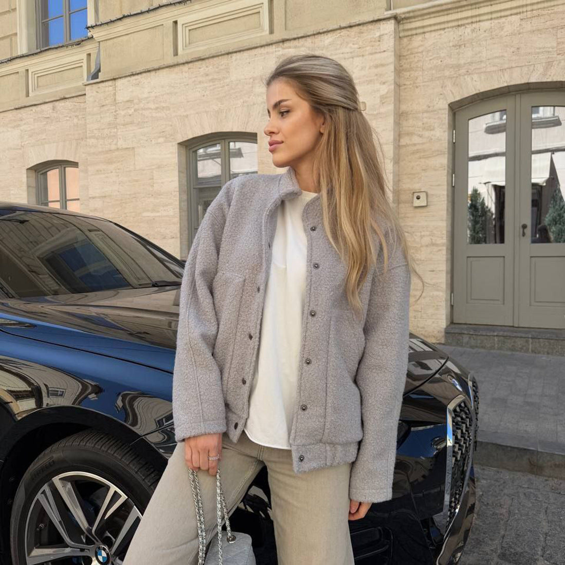 Damen Kuscheljacke mit Knopfverschluss und praktischen Taschen Stalluxe