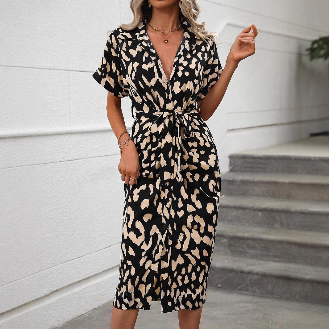 Damen modisches Wickelkleid mit eleganter Schlitz-Details Stalluxe