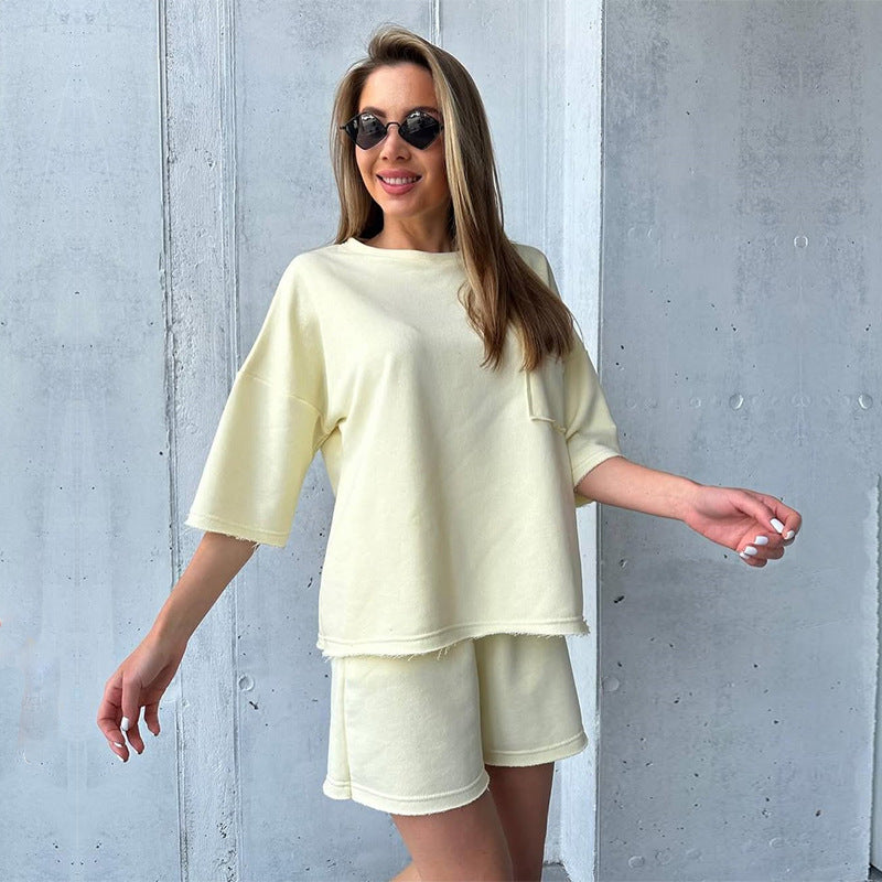 Damen lässiges Lounge-Set aus atmungsaktivem Material mit oversized T-Shirt und Shorts Stalluxe