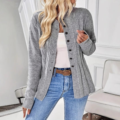 Damen Strickjacke mit dezentem Ripp-Design und Knopfdetails Stalluxe