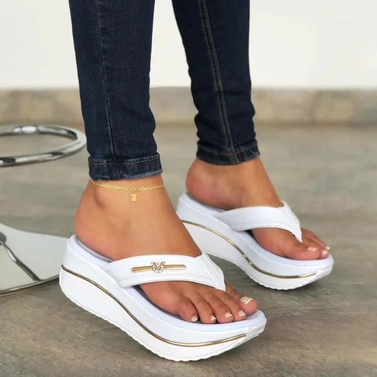 Damen Wedge-Pantoletten mit innovativer Riemenstruktur und komfortablem Fußbett Stalluxe