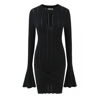Damen figurbetontes Strickkleid mit ausgefallenem Ausschnitt und Schößchen Stalluxe