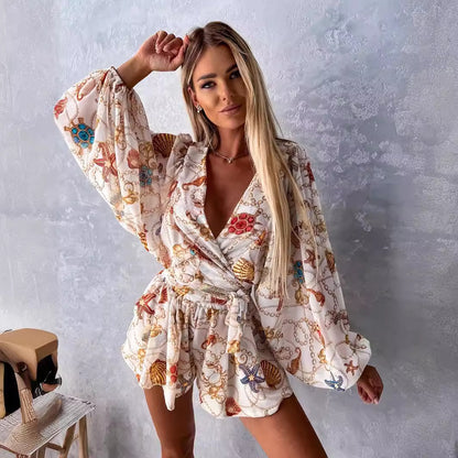 Damen Modischer Kurzoverall mit raffiniertem Wickeldesign Stalluxe
