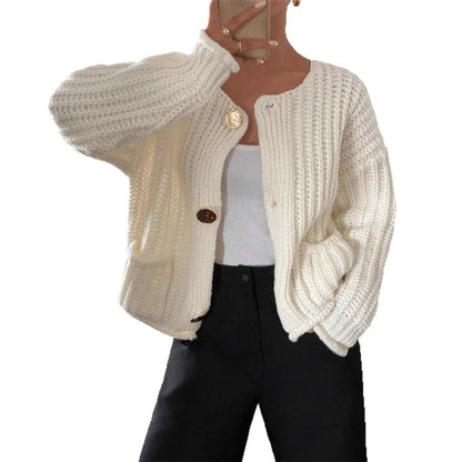 Damen Grobstrick-Jacke mit eleganten Knöpfen und Taschen Stalluxe