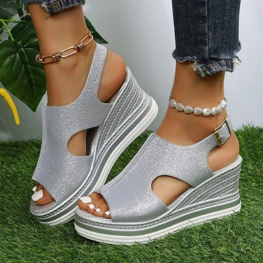 Damen Wedgesandalen mit elegantem Cut-Out-Design und verstellbarem Riemen Stalluxe