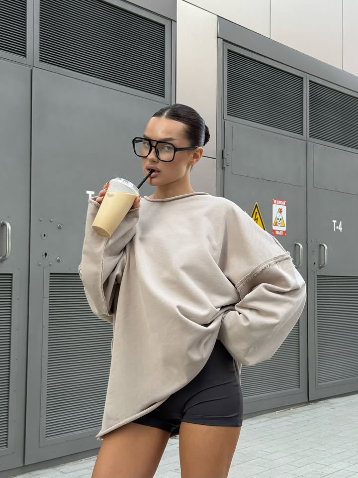 Damen Oversize Sweatshirt mit asymmetrischem Schnitt Stalluxe Aprikose