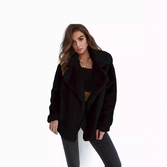 Damen Plüschige Oversized Jacke mit umschlagbarem Kragen und dezentem Schnitt Stalluxe