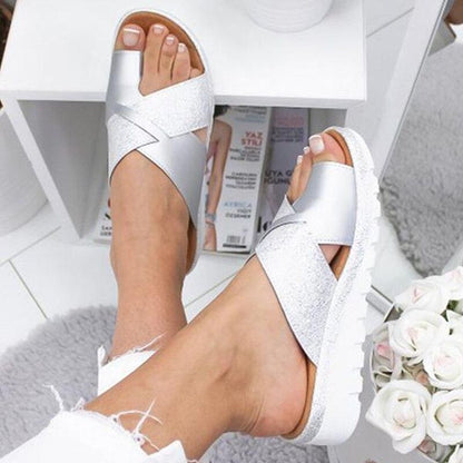 Damen modische Slippers mit glitzernden Akzenten und rutschfester Sohle Stalluxe