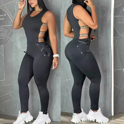 Damen Bodycon Jumpsuit mit Cut-Out-Details und modischem Gürtel Stalluxe