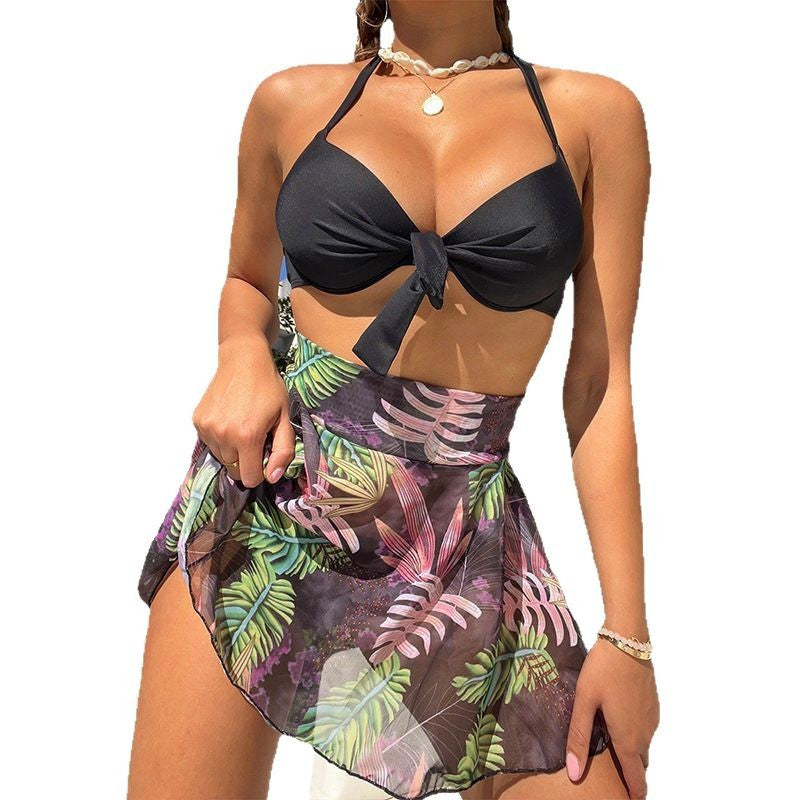 Damen Bikinis aus leichtem, floralem Stoff mit Rockteil Stalluxe