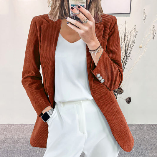 Damen elegante Cordjacke mit strukturiertem Design und modischen Details Stalluxe