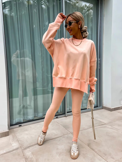 Damen Oversized Sweatshirt mit hoch geschnittenen Leggings Stalluxe