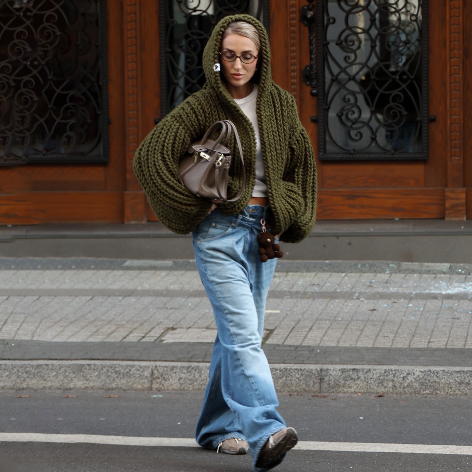 Damen Strickjacke mit oversize Schnitt und Kapuze Stalluxe