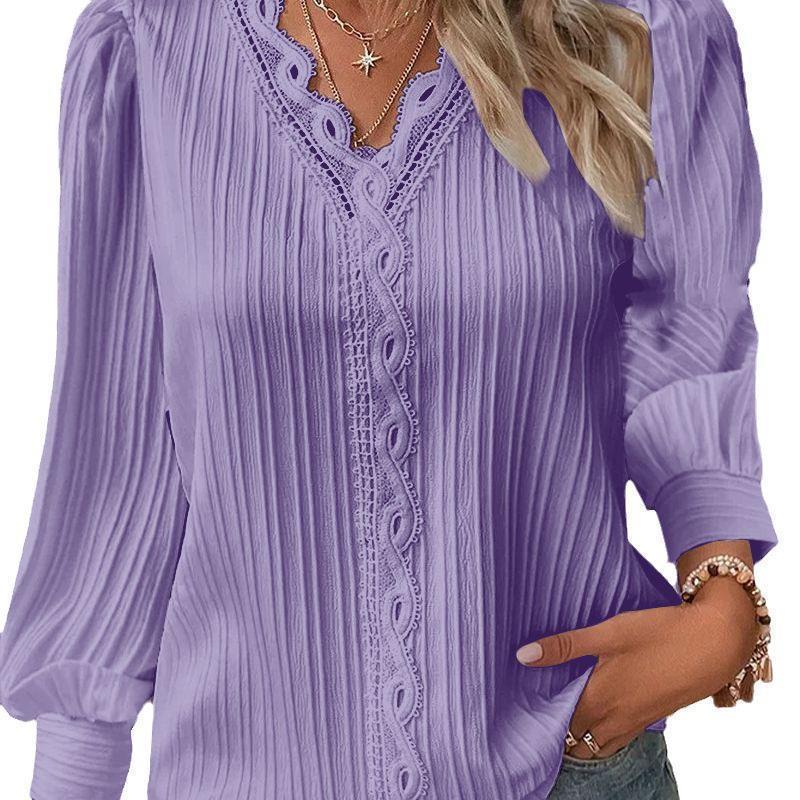 Damen Bluse mit raffiniertem Falten-Design und eleganten Spitzenakzenten Stalluxe
