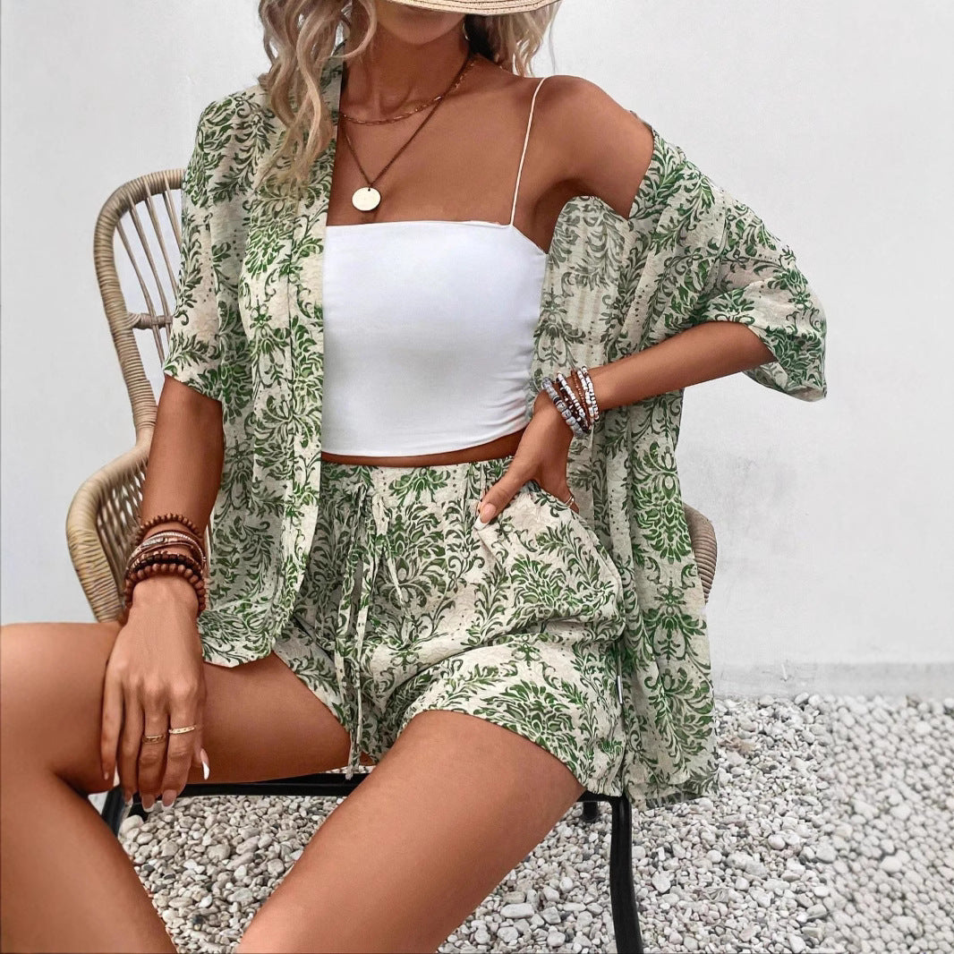 Damen lässiges Sommer-Outfit mit floralem Muster Stalluxe