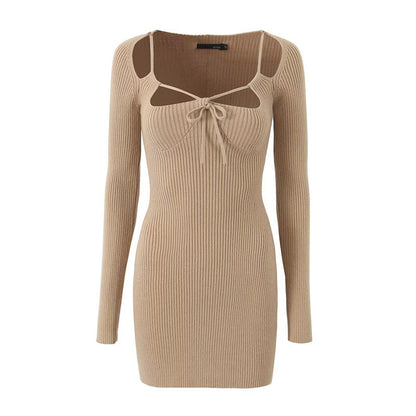 Damen figurbetontes Rippkleid mit Cut-Out-Details und langen Ärmeln Stalluxe