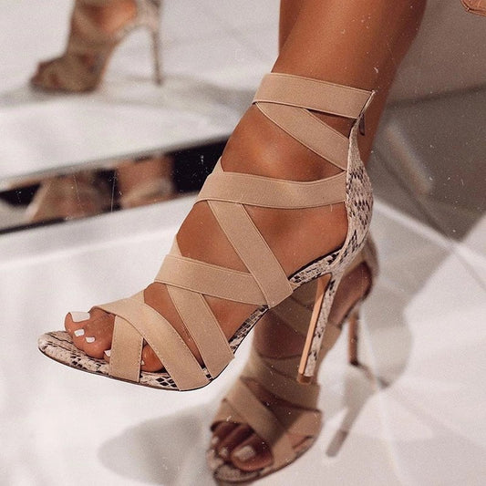 Damen elegante und trendige Stilettos mit flexiblem Riemen-Design Stalluxe
