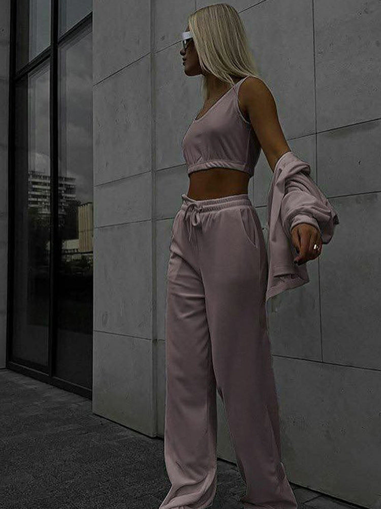 Damen lässiges Sport-Set mit cropped Oberteil und weiten Hosen Stalluxe
