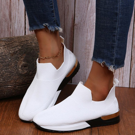 Damen Slip-On Sneakers mit atmungsaktivem Strick-Obermaterial und modischen Akzenten Stalluxe