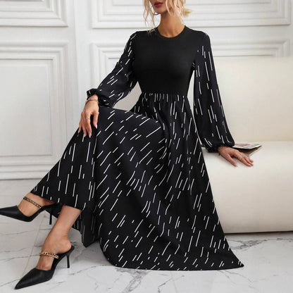 Damen Maxikleid mit farbenfrohem, grafischem Muster und elegantem Schnitt Stalluxe