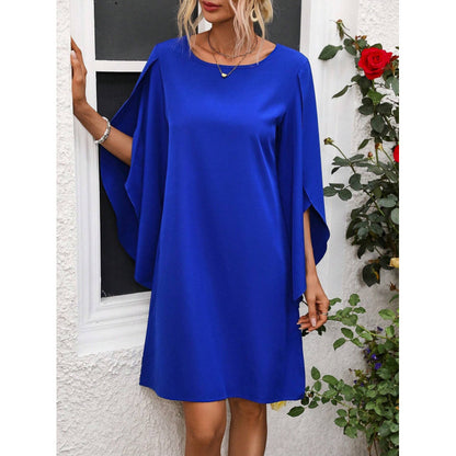 Damen Cape-Kleid mit eleganten Ärmeln Stalluxe