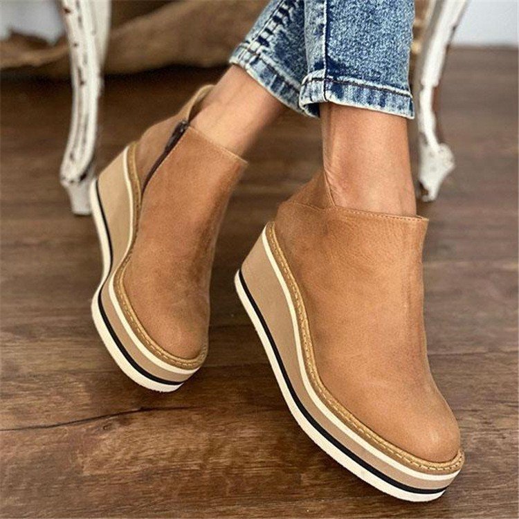 Damen Modische Keil-Stiefeletten aus feinem Wildleder mit praktischem Reißverschluss Stalluxe