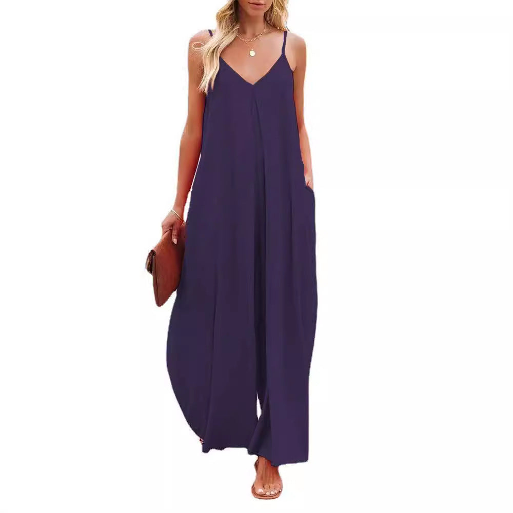 Damen Smarter Jumpsuit mit tiefem V-Ausschnitt und Seitentaschen Stalluxe