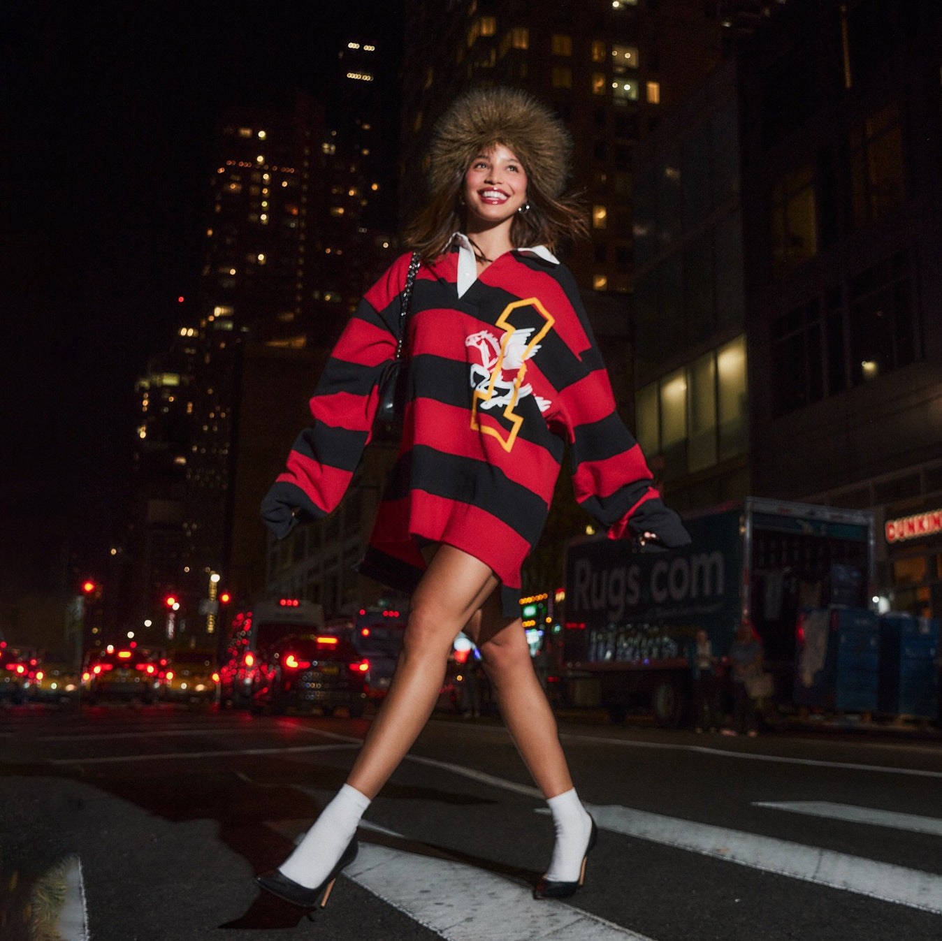 Damen Oversized Pullover mit auffälligem Grafikdesign und modernem Kragen Stalluxe Rot